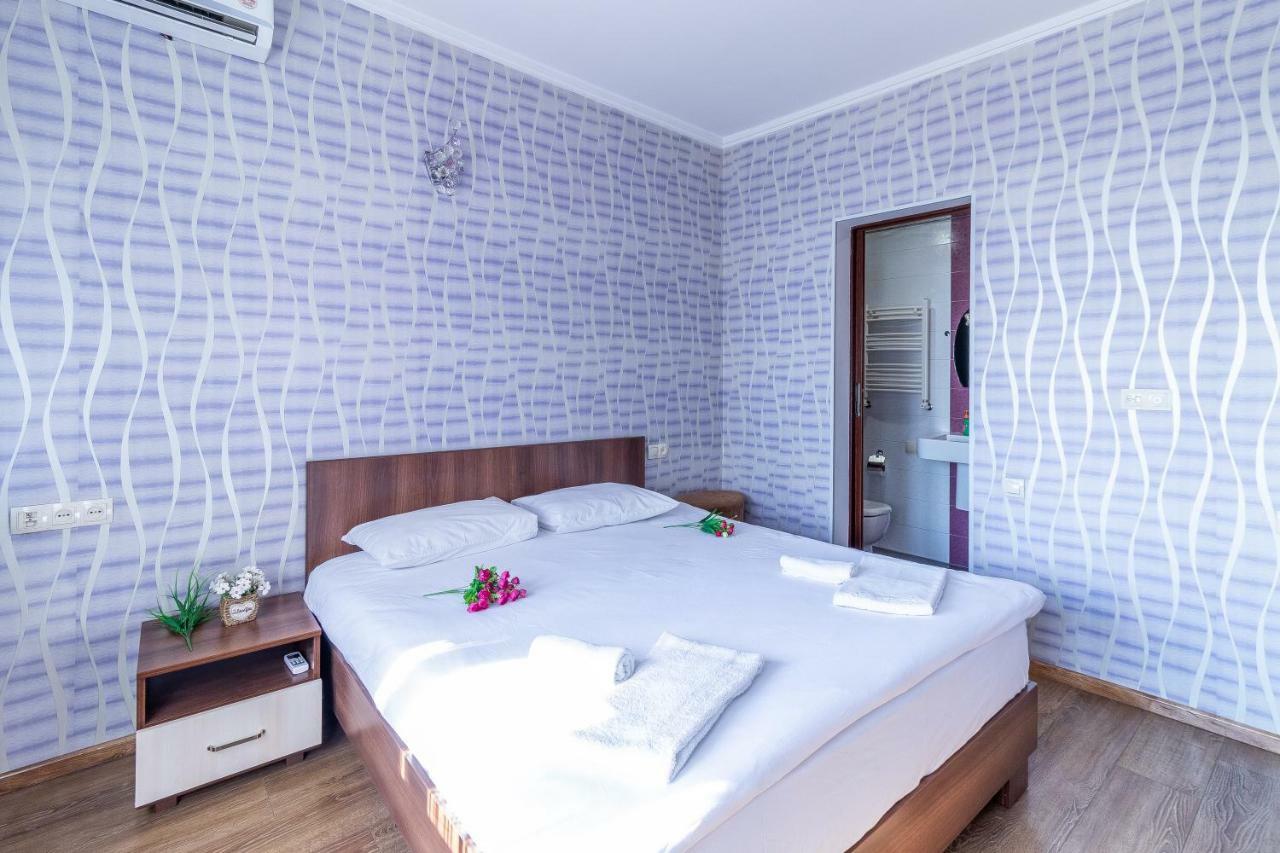 יירבאן Stay Inn Apartments On 33 Sayat-Nova Avenue מראה חיצוני תמונה