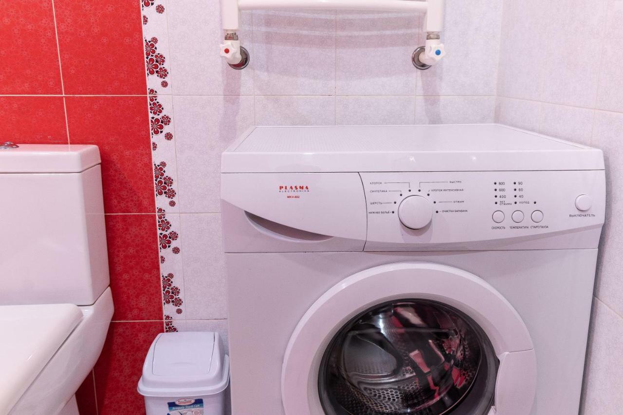 יירבאן Stay Inn Apartments On 33 Sayat-Nova Avenue מראה חיצוני תמונה