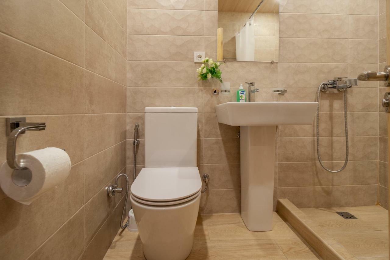 יירבאן Stay Inn Apartments On 33 Sayat-Nova Avenue מראה חיצוני תמונה