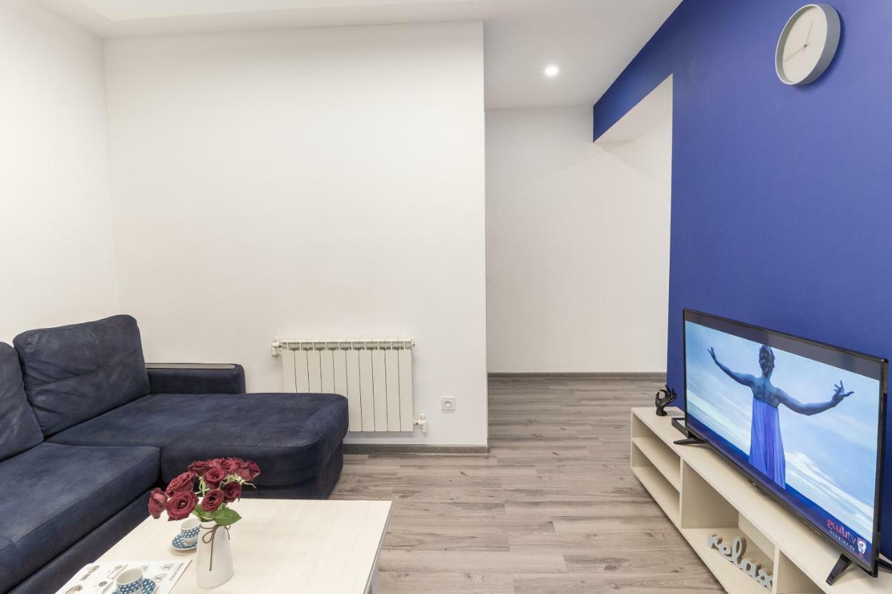יירבאן Stay Inn Apartments On 33 Sayat-Nova Avenue מראה חיצוני תמונה